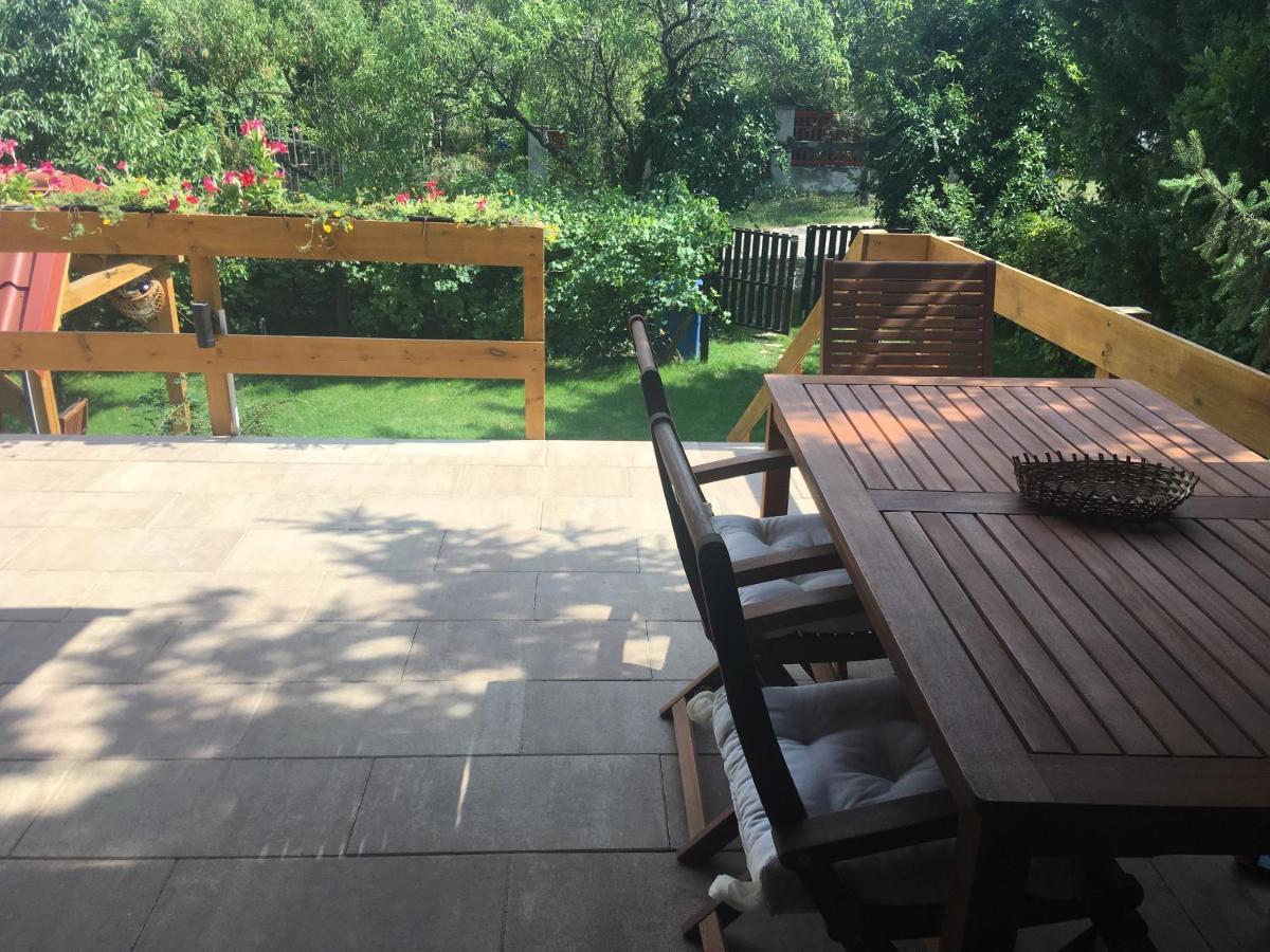 Wooden Apartman Prémium Jacuzzival Alsóörs Buitenkant foto