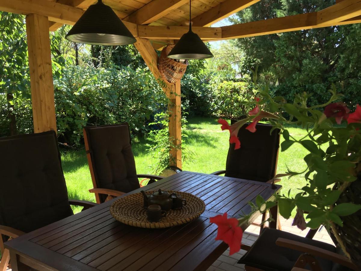 Wooden Apartman Prémium Jacuzzival Alsóörs Buitenkant foto