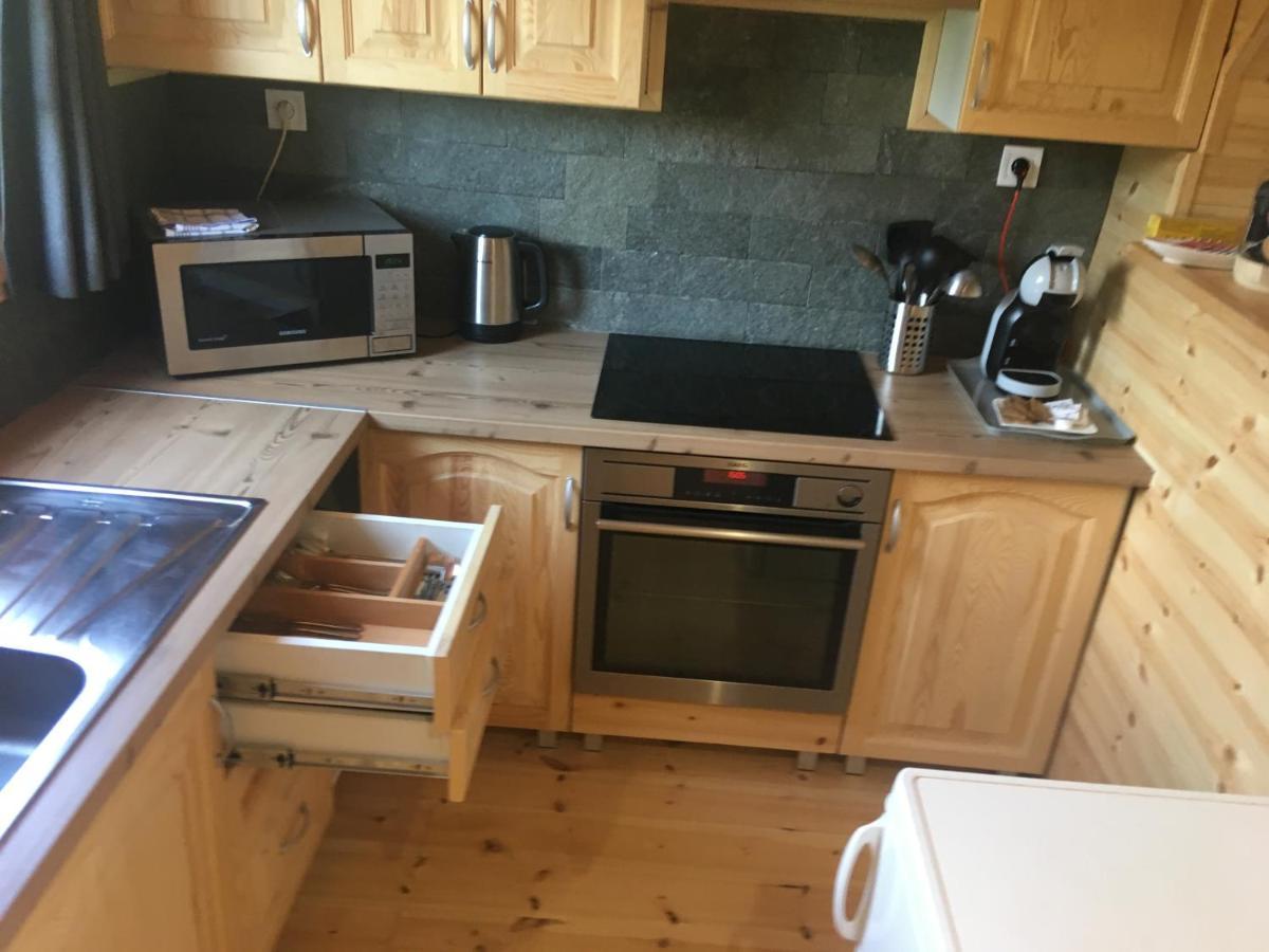 Wooden Apartman Prémium Jacuzzival Alsóörs Buitenkant foto