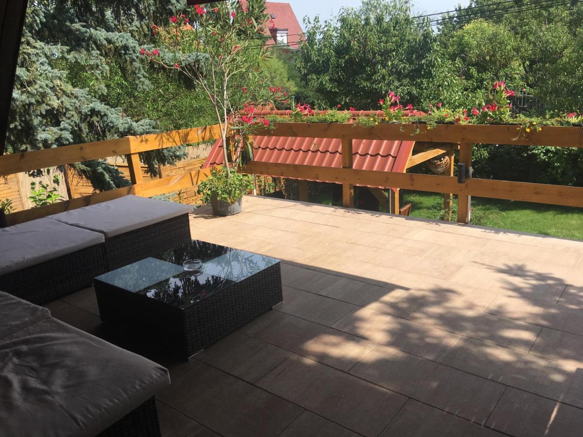 Wooden Apartman Prémium Jacuzzival Alsóörs Buitenkant foto