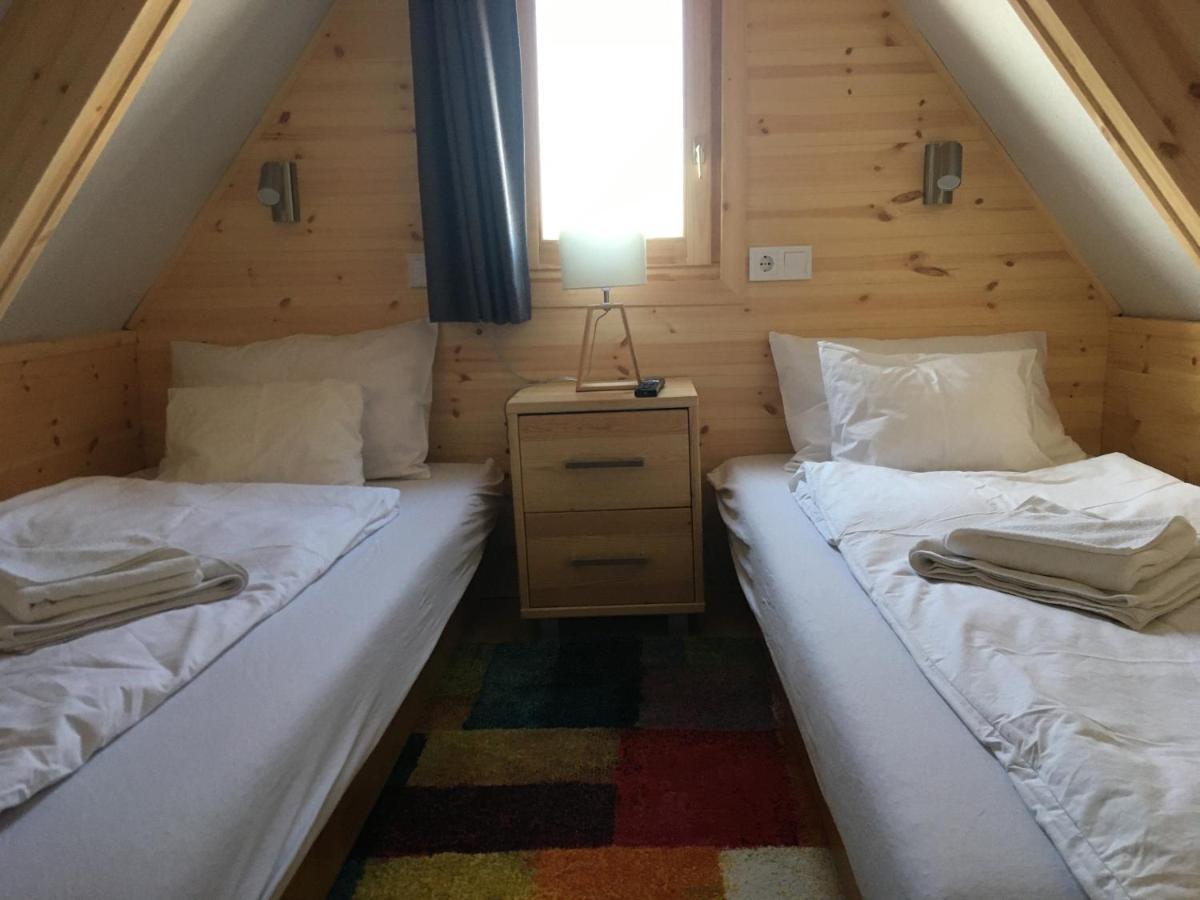 Wooden Apartman Prémium Jacuzzival Alsóörs Buitenkant foto